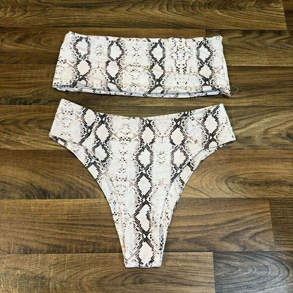 2 piece snake print bikini - Picture 1 of 3